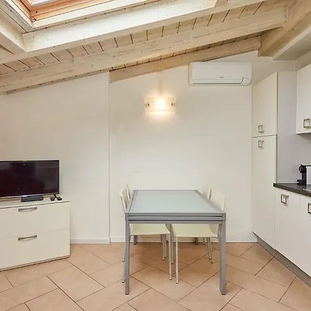 Bovisa Studio Lägenhet *